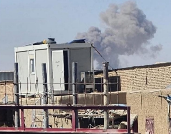 尚牛在线 阿富汗防不住，彩虹-4激光引导，巴铁枭龙冲入轰炸，炸翻最大营地